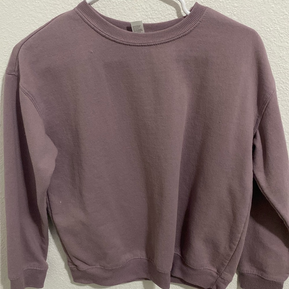 Hey,  purpleish sweater, small 60%, cotton, 40% polyester